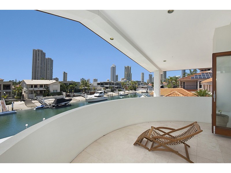 15 Midshipman Court, Paradise Waters QLD 4217