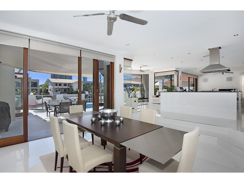 15 Midshipman Court, Paradise Waters QLD 4217