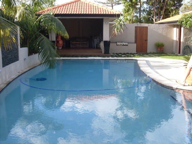10 St  Pauls  Place, Isle Of Capri QLD 4217
