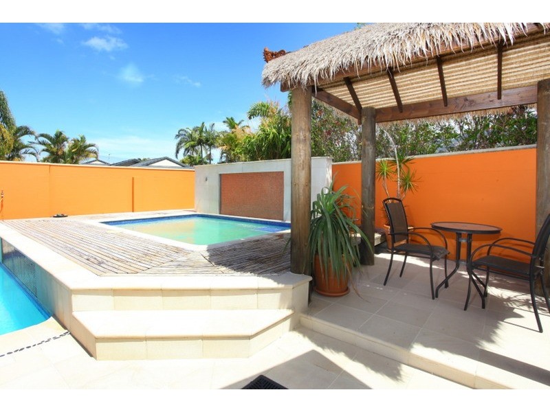 3 Emu Court, Sorrento QLD 4217