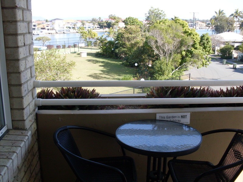 43 Cypress Avenue, Surfers Paradise QLD 4217