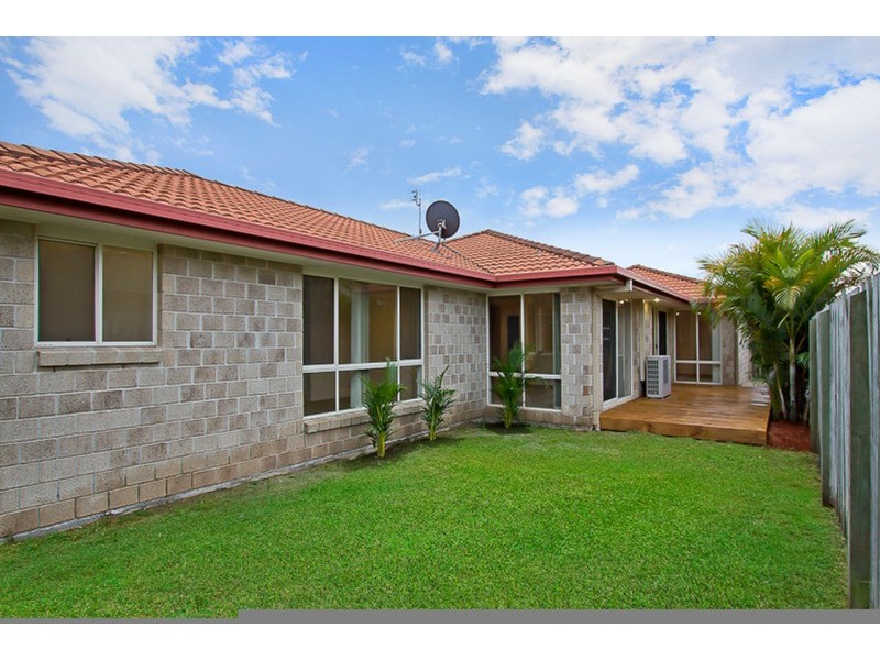 19 Babu Street, Varsity Lakes QLD 4227