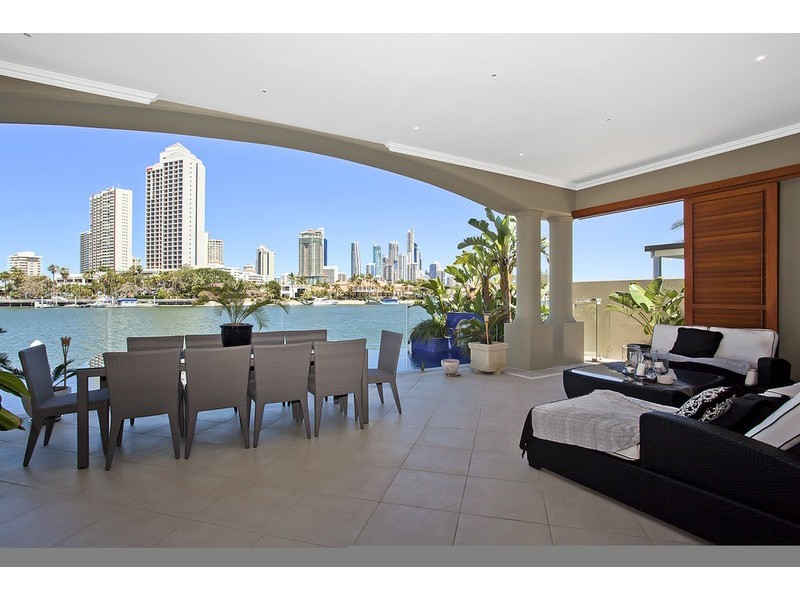 Paradise Waters QLD 4217