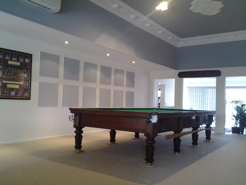 12 St Andrews Avenue, Isle Of Capri QLD 4217