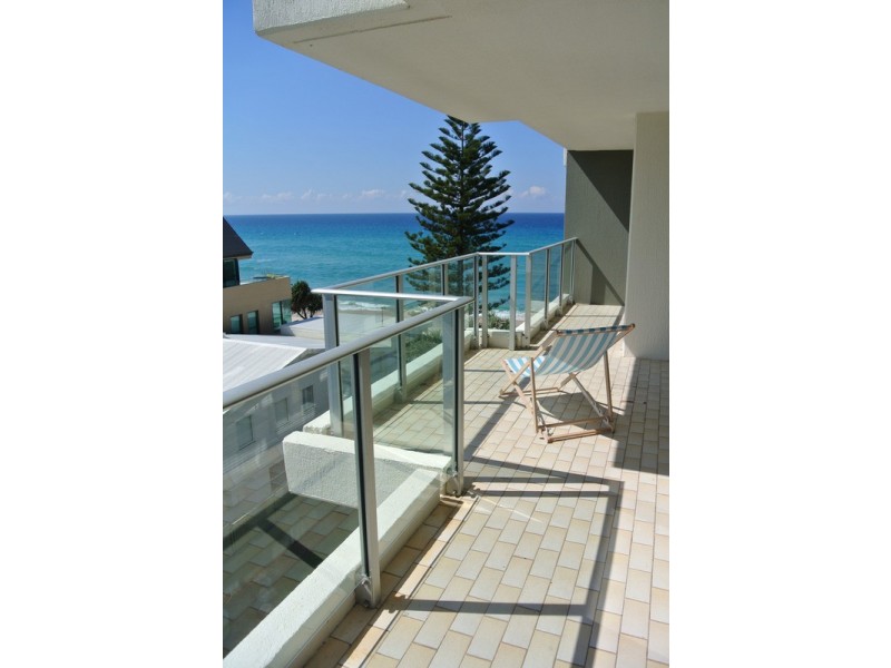 “Hibiscus” 3555 Main Beach Parade, Main Beach QLD 4217