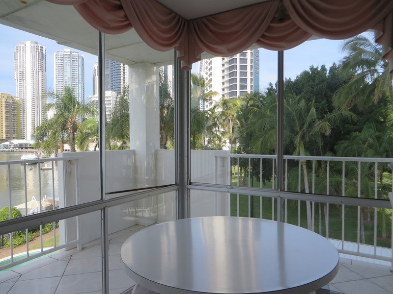 30 Watson Esplanade, Surfers Paradise QLD 4217