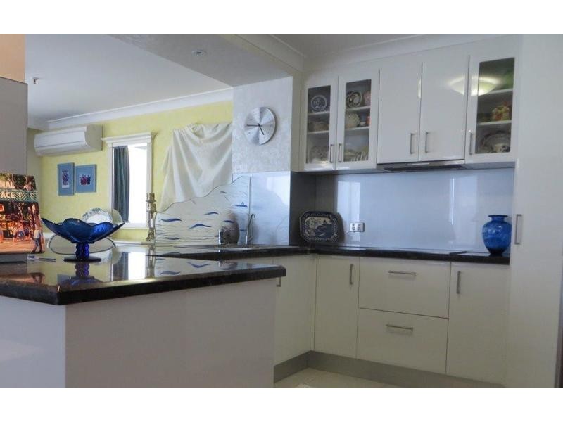 2 Moroccan Esplanade View Avenue, Surfers Paradise QLD 4217