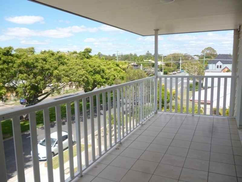 27  Walton  Street, Southport QLD 4215