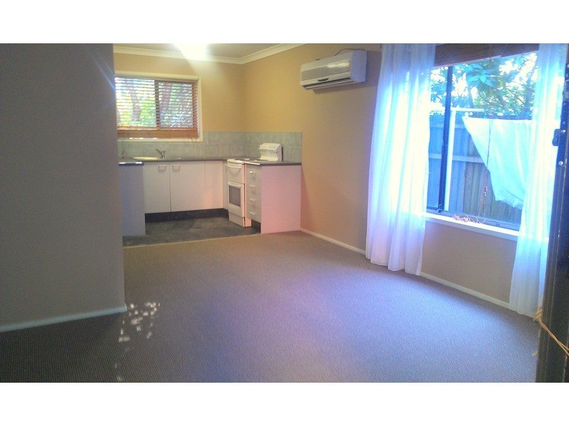 3/21 Cronin  Avenue, Main Beach QLD 4217