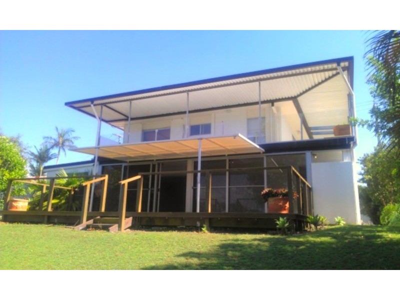 114  Salerno  Street, Isle Of Capri QLD 4217