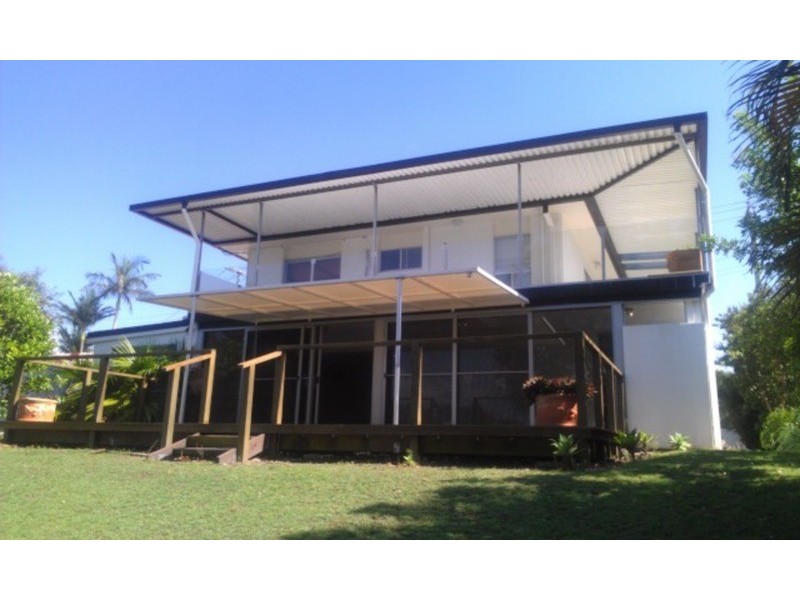 114  Salerno  Street, Isle Of Capri QLD 4217