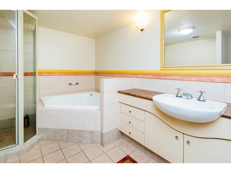 Crown Towers/5 Palm Avenue, Surfers Paradise QLD 4217
