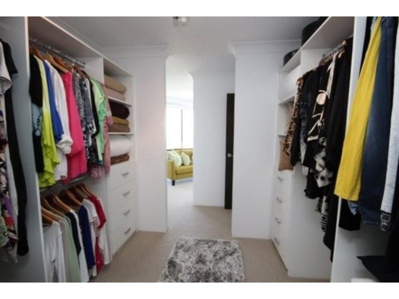 70 Remembrance  Drive, Surfers Paradise QLD 4217