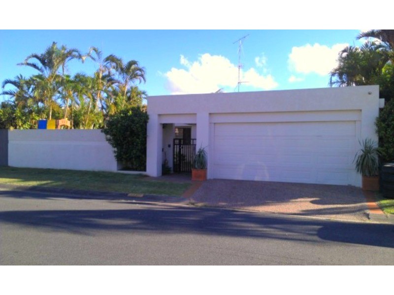 30 Tosti Street, Sorrento QLD 4217