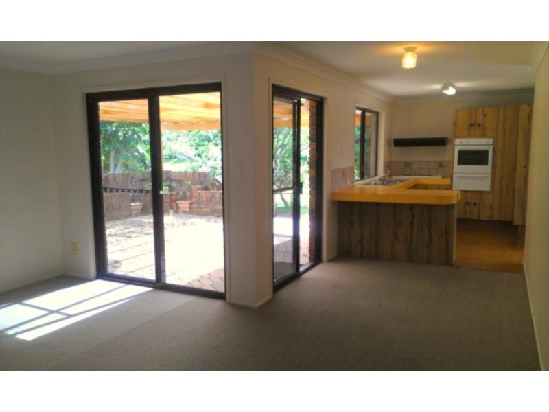 37 Marbella  Drive, Benowa Waters QLD 4217