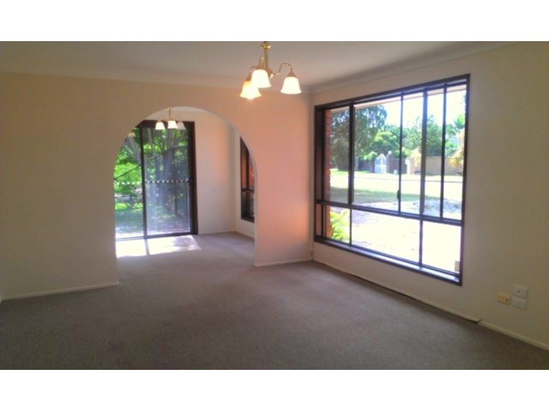 37 Marbella  Drive, Benowa Waters QLD 4217