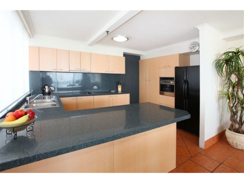 20 Old Burleigh Road, Surfers Paradise QLD 4217