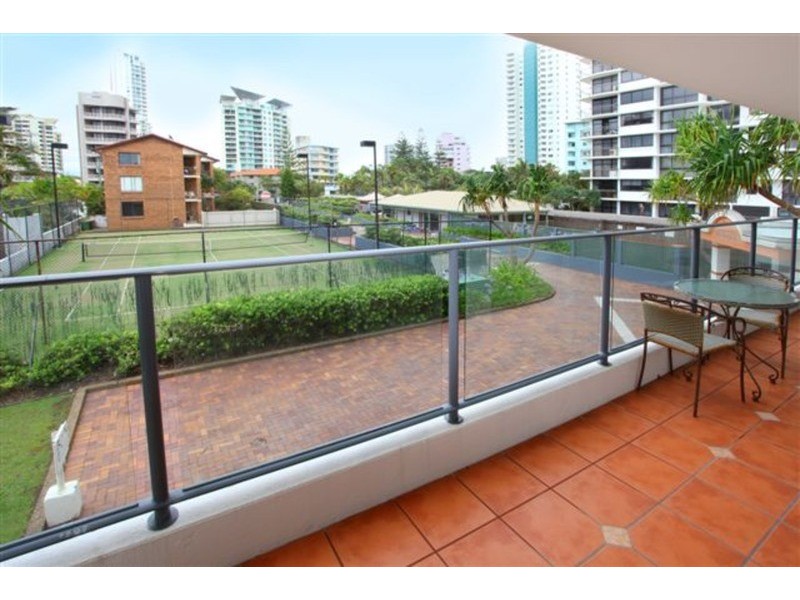 20 Old Burleigh Road, Surfers Paradise QLD 4217