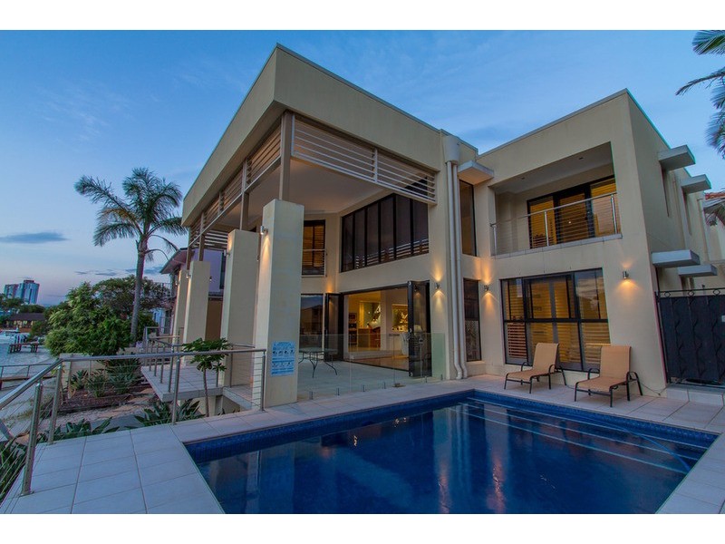 14 Viking Court, Paradise Waters QLD 4217