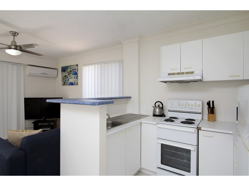 43 Cypress  Avenue, Surfers Paradise QLD 4217