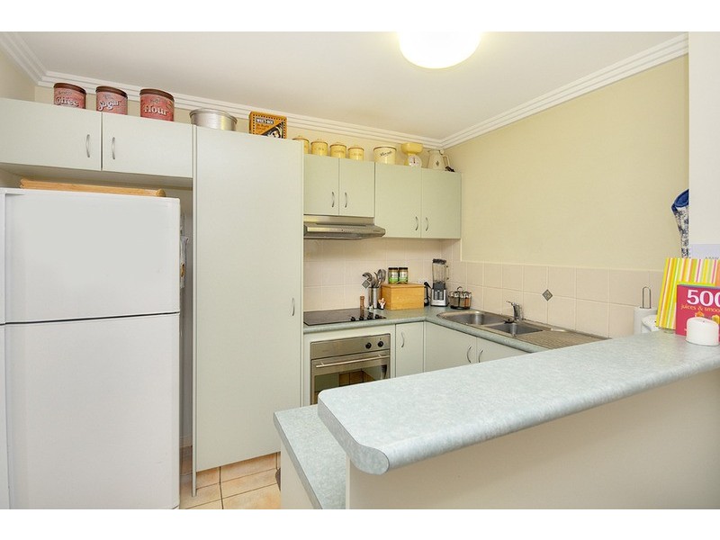 1/40 Meron Street, Southport QLD 4215