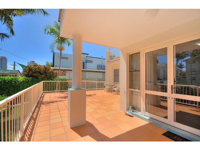 1/40 Meron Street, Southport QLD 4215