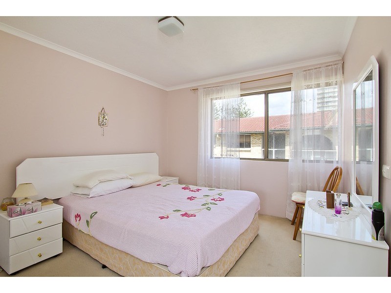 7/17 Thornton Street, Surfers Paradise QLD 4217