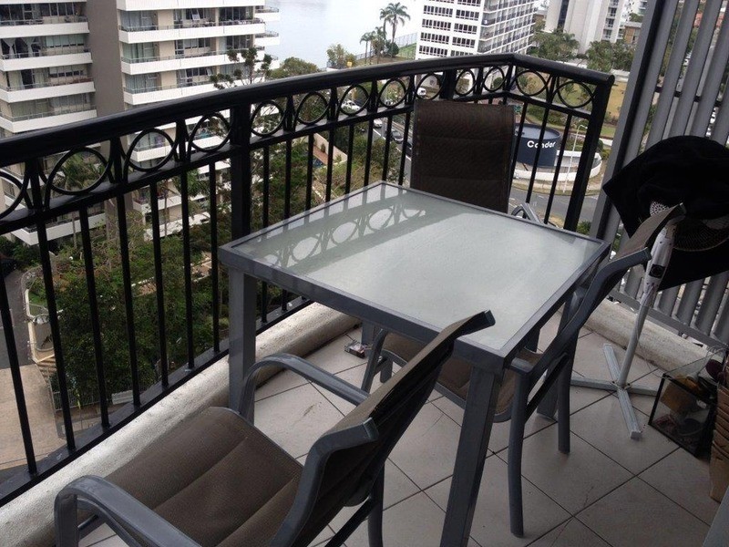 23 Ferny Avenue, Surfers Paradise QLD 4217