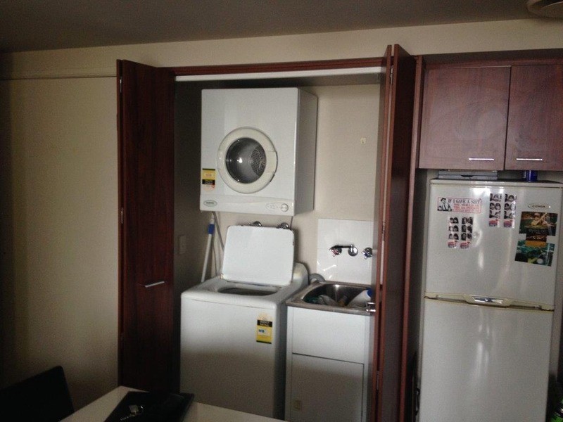 23 Ferny Avenue, Surfers Paradise QLD 4217