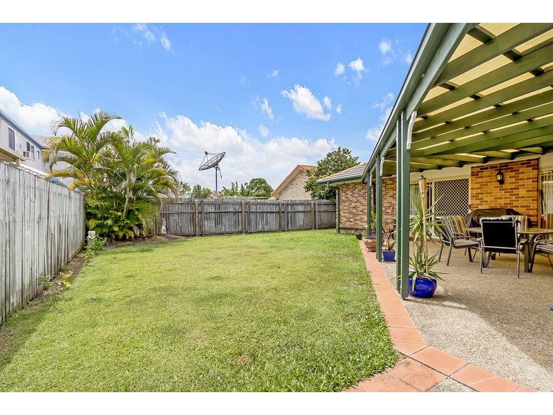10 Tristan Court, Benowa QLD 4217