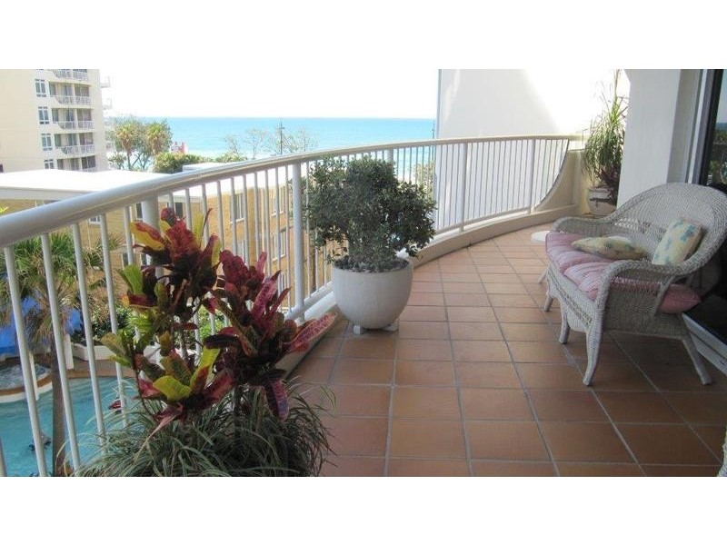 ‘Moroccan’ 7 Elkhorn Avenue, Surfers Paradise QLD 4217