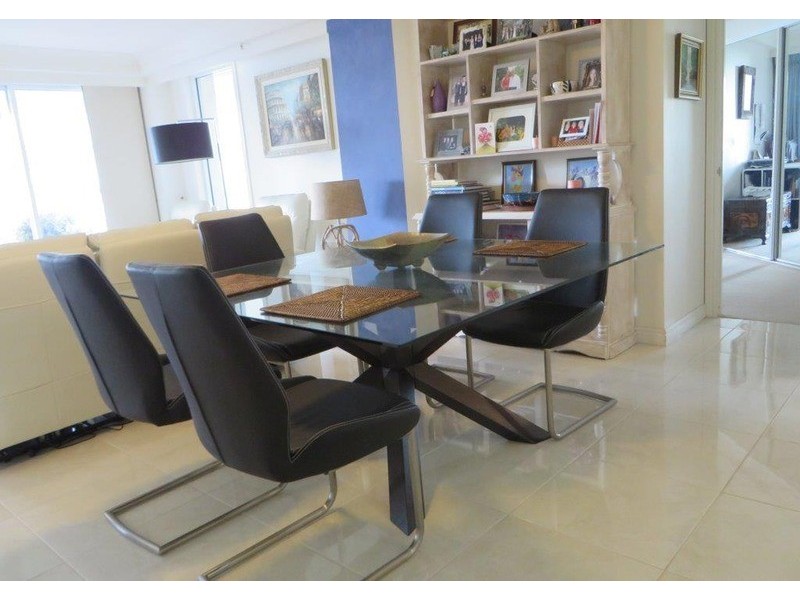 ‘Moroccan’ 7 Elkhorn Avenue, Surfers Paradise QLD 4217