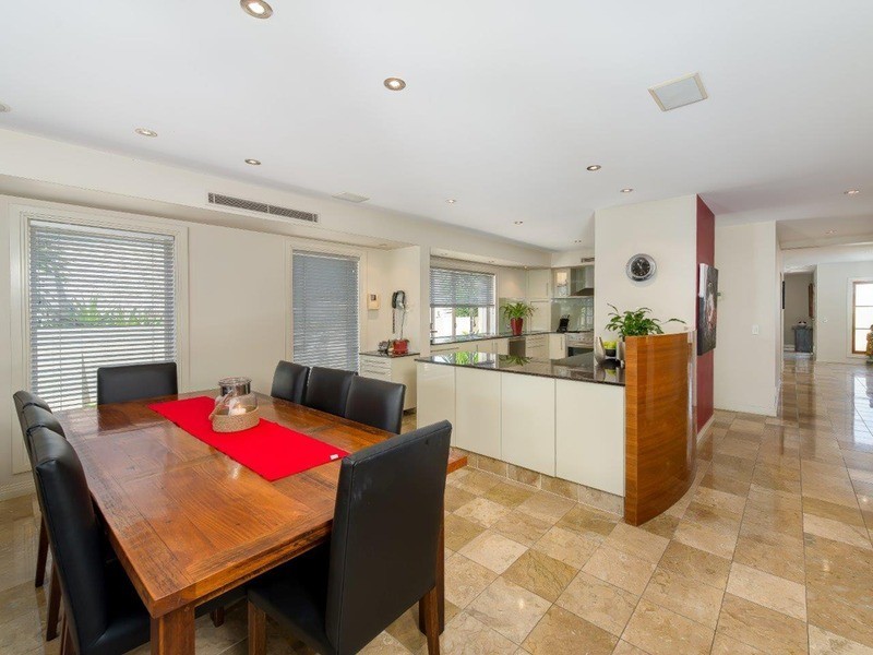 7 Greer Terrace, Southport QLD 4215