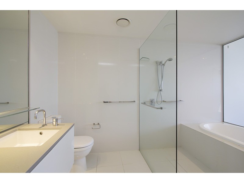 2155/9 Ferny Avenue, Surfers Paradise QLD 4217