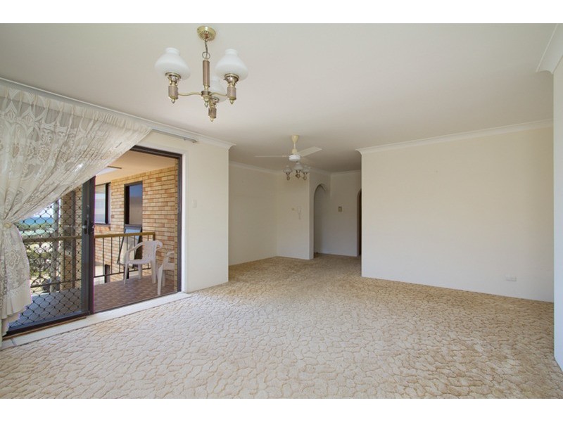 10/137 Old Burleigh  Road, Broadbeach QLD 4218