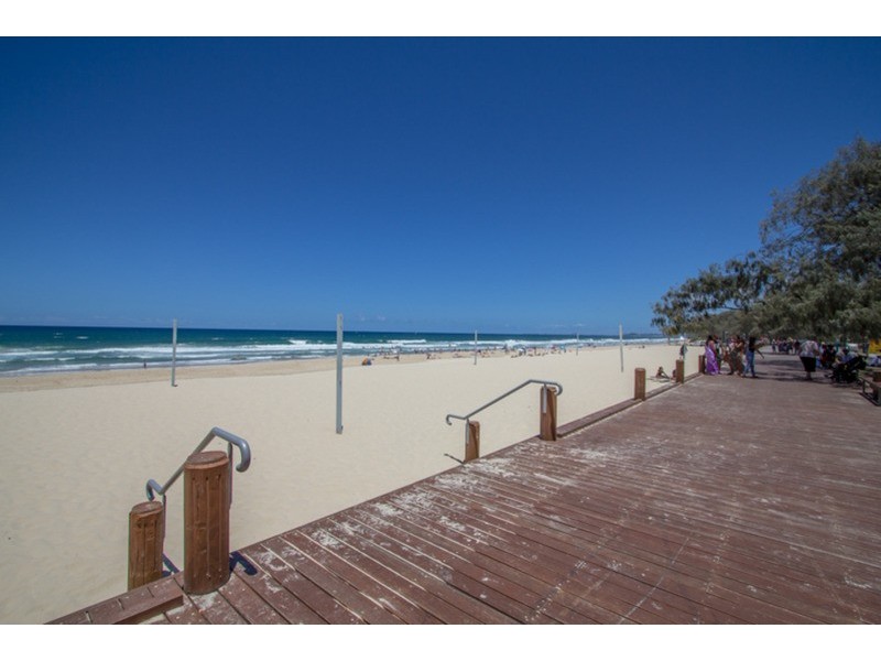 10/137 Old Burleigh  Road, Broadbeach QLD 4218