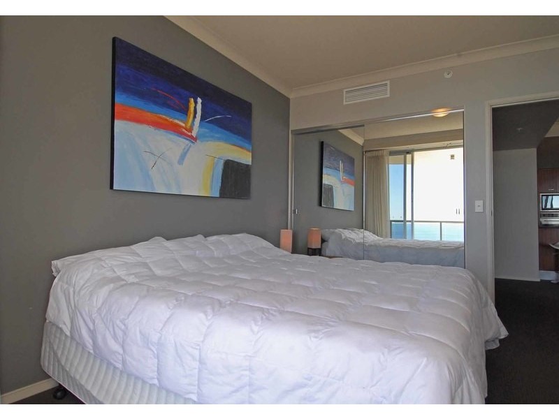 23 Ferny Avenue, Surfers Paradise QLD 4217