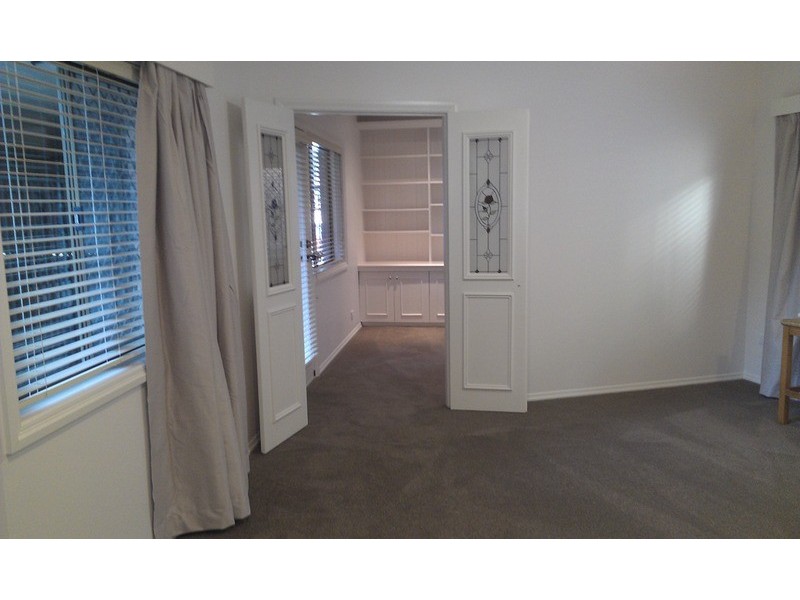 5 La Scala Court, Isle Of Capri QLD 4217