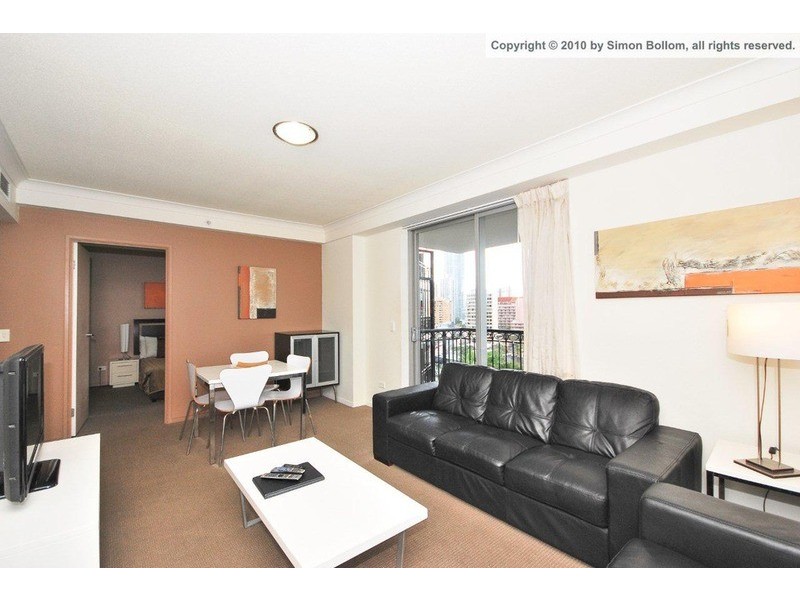 23 Ferny Avenue, Surfers Paradise QLD 4217