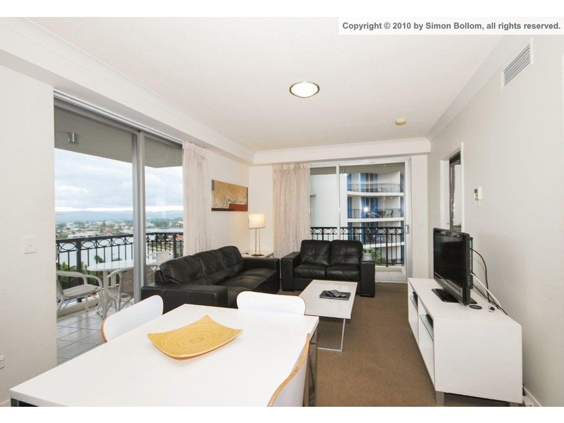 23 Ferny Avenue, Surfers Paradise QLD 4217