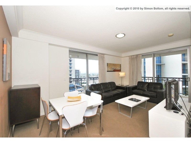23 Ferny Avenue, Surfers Paradise QLD 4217