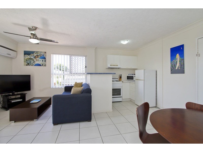43 Cypress Avenue, Surfers Paradise QLD 4217