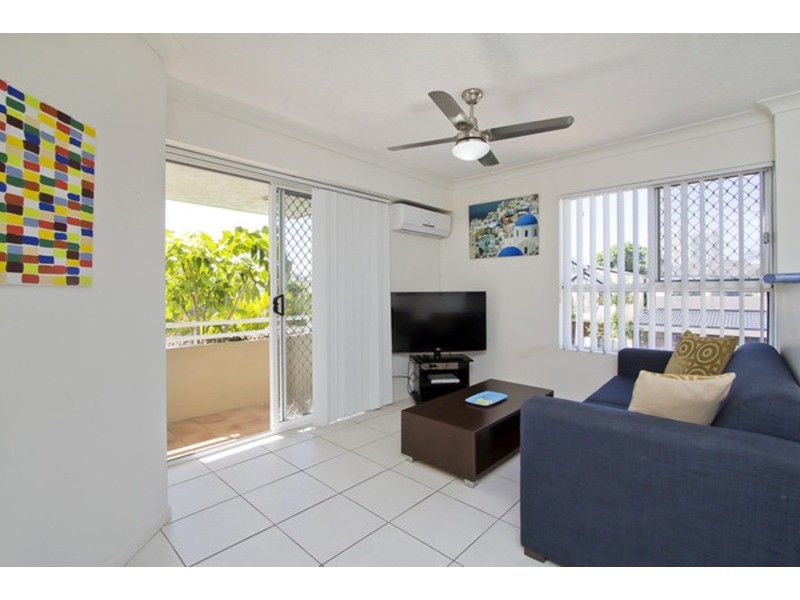 43 Cypress Avenue, Surfers Paradise QLD 4217