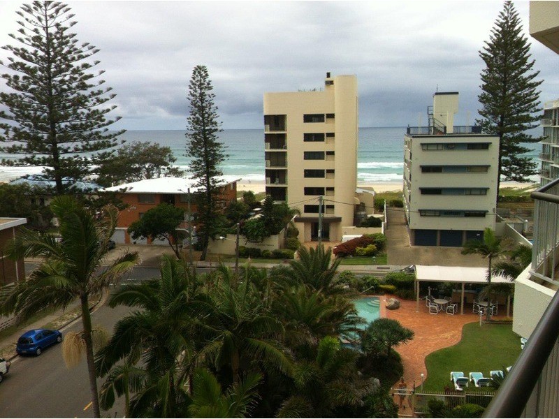 10 Vista Street, Surfers Paradise QLD 4217