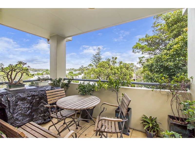 11/25 Chester Terrace, Southport QLD 4215