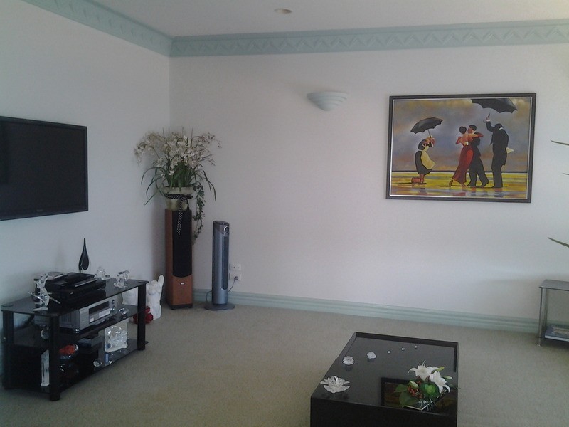 124 Amalfi Drive, Isle Of Capri QLD 4217