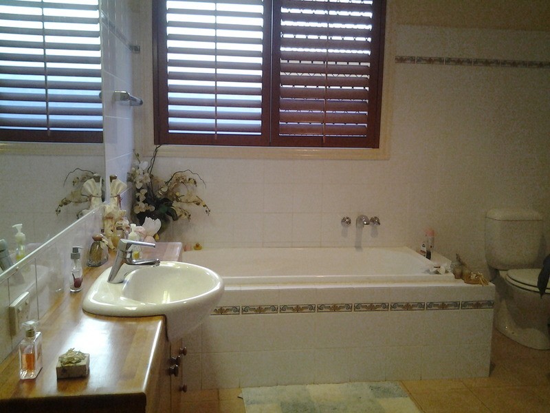 124 Amalfi Drive, Isle Of Capri QLD 4217