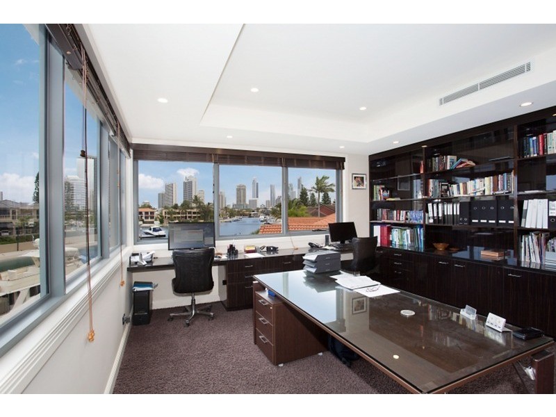 Surfers Paradise QLD 4217