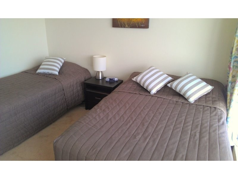 4 Old Burleigh Road, Surfers Paradise QLD 4217