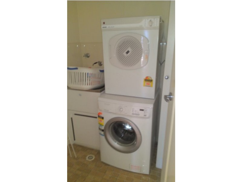 4 Old Burleigh Road, Surfers Paradise QLD 4217